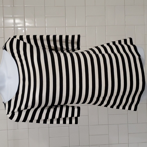 White House Black Market Tops - WHBM Black & White Striped 3/4 Sleeve with bow detailed back